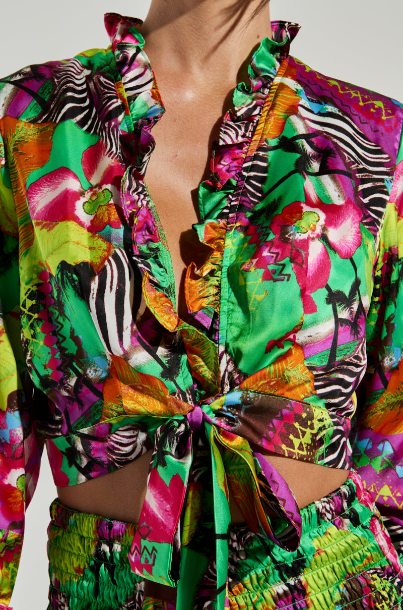 ON VACAY TIE FRONT CROP TOP