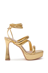 AZALEA WANG CARELESS GOLD CHUNKY SANDAL