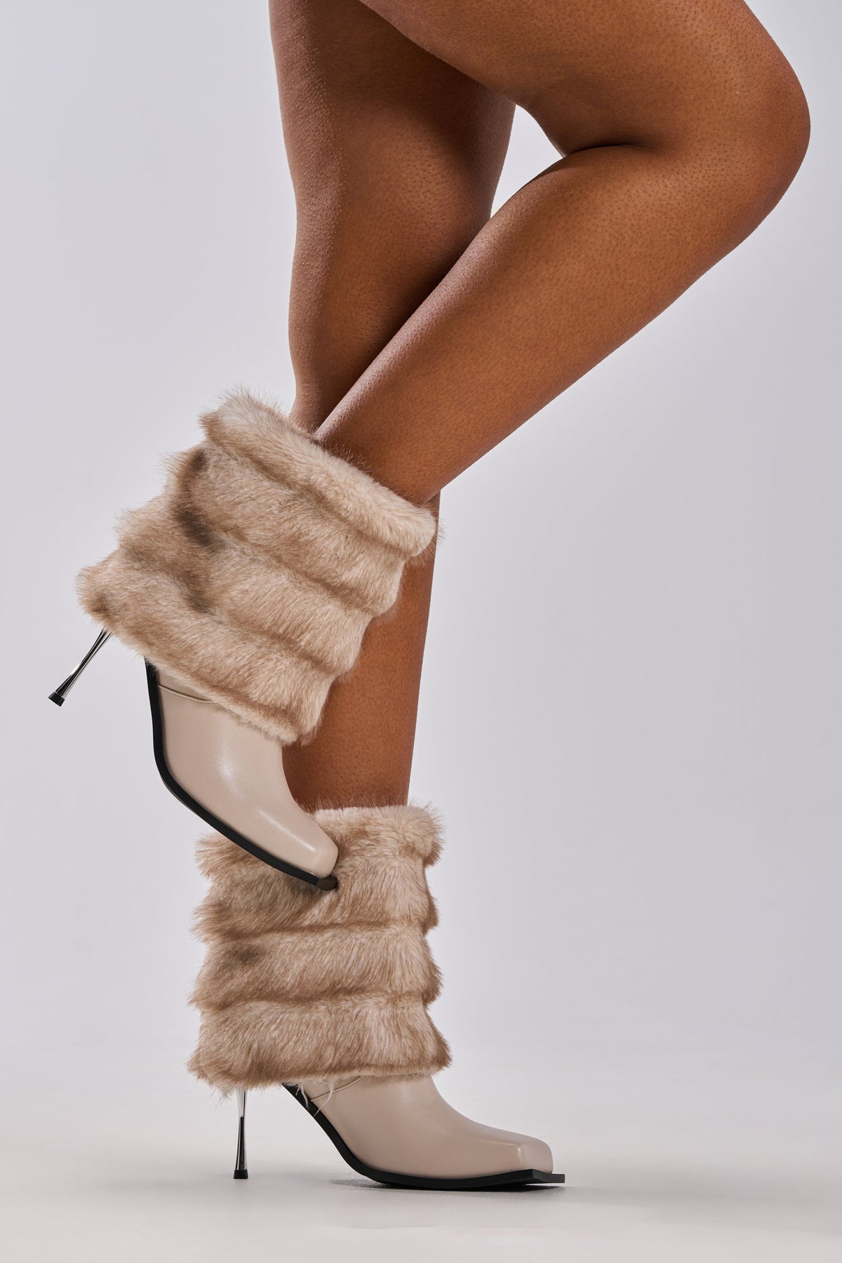 AZALEA WANG CHINMAYI BEIGE FUR FOLD OVER BOOTIE