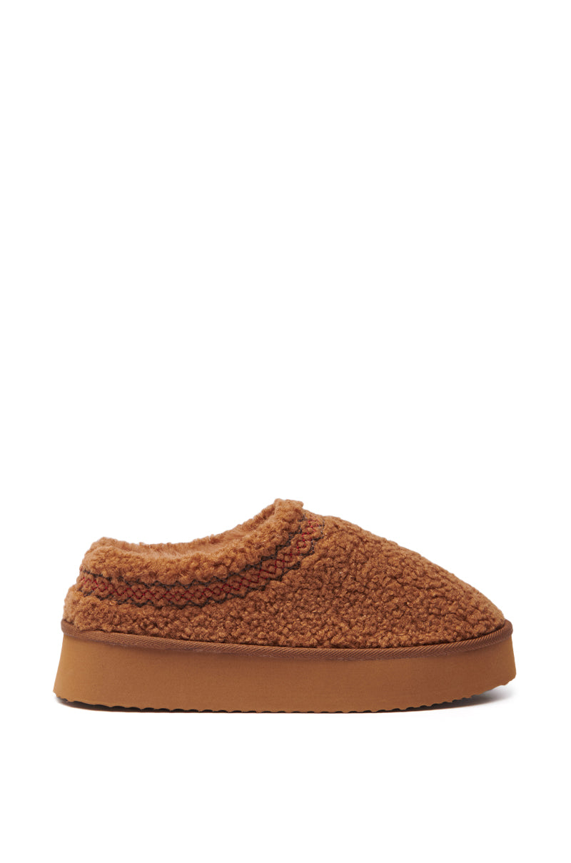AZALEA WANG DAMARI CHESTNUT FLAT