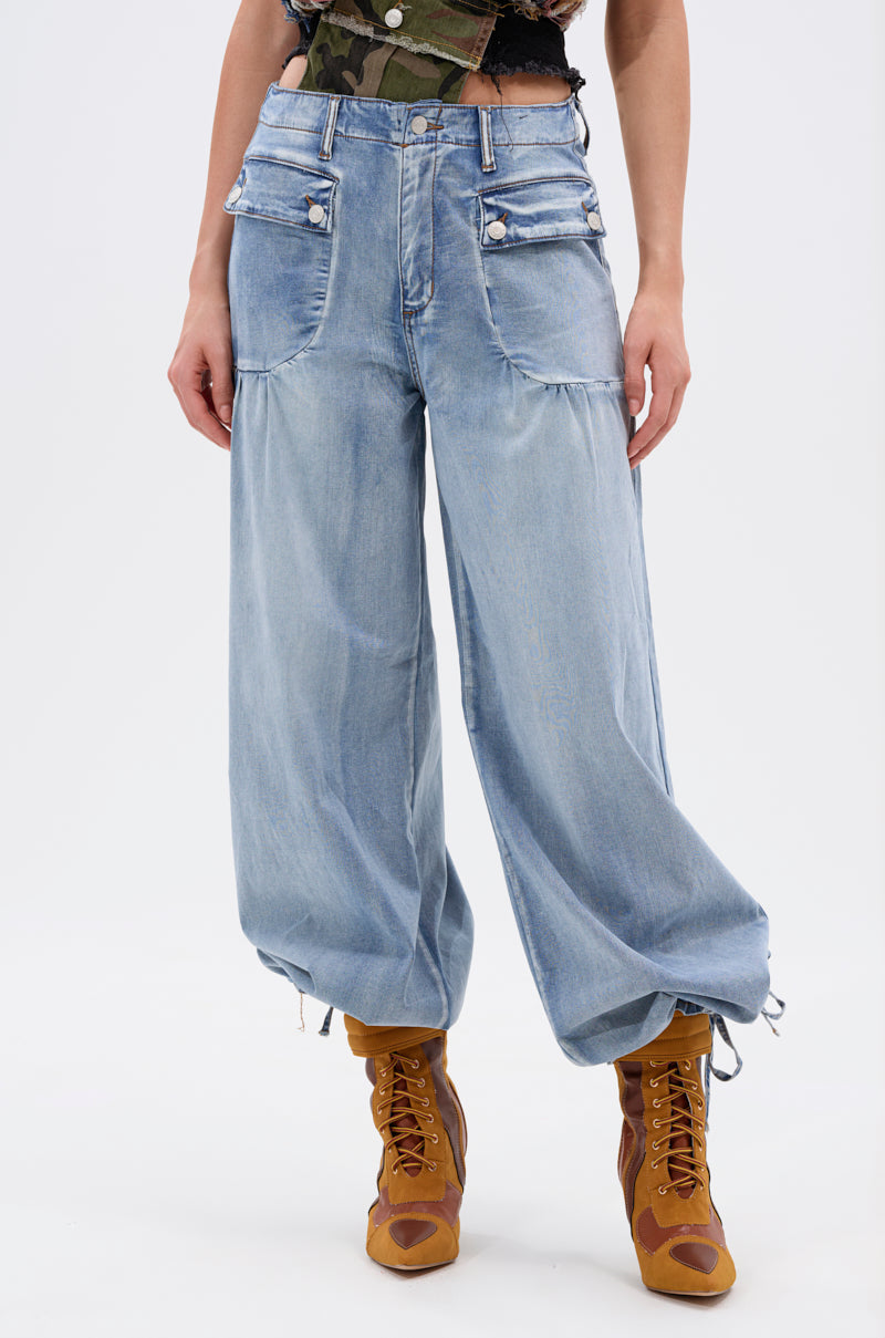 LAY IT LOW BALLOON PANT IN LIGHT BLUE