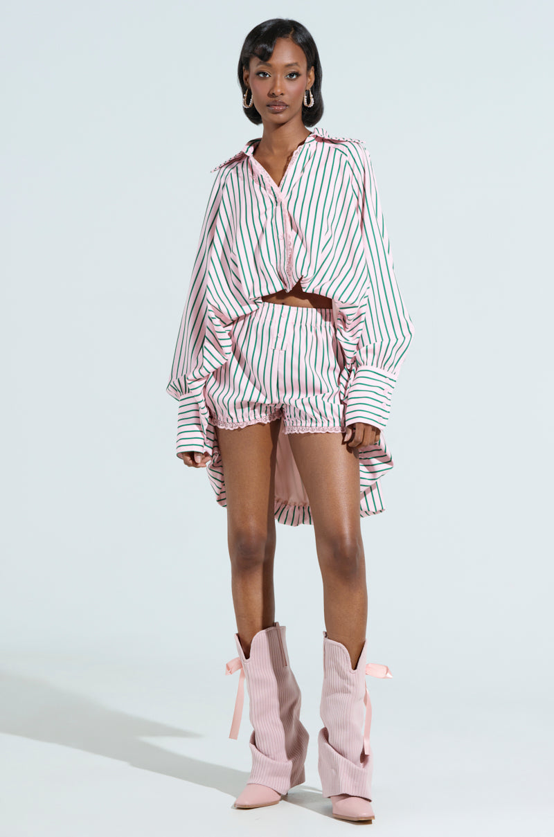 HAMPTONS STRIPED BUTTON UP