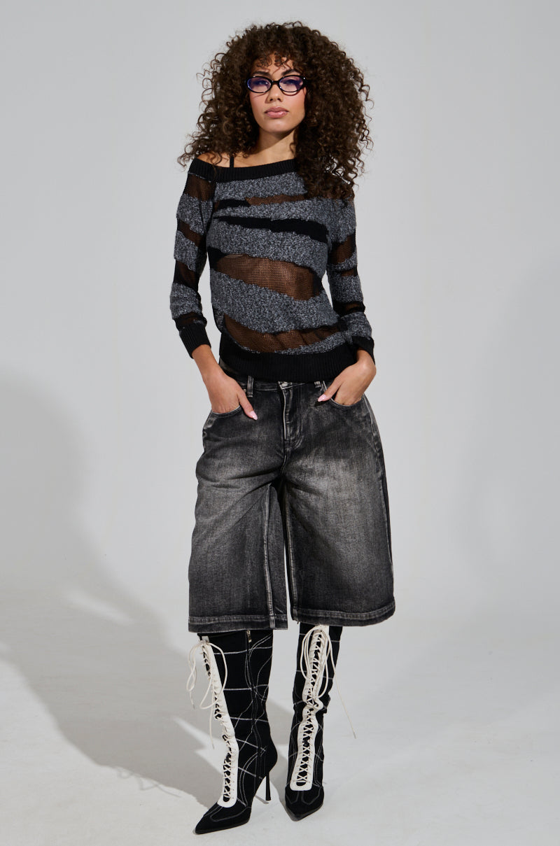 KASHA CREWNECK SWEATER IN GREY