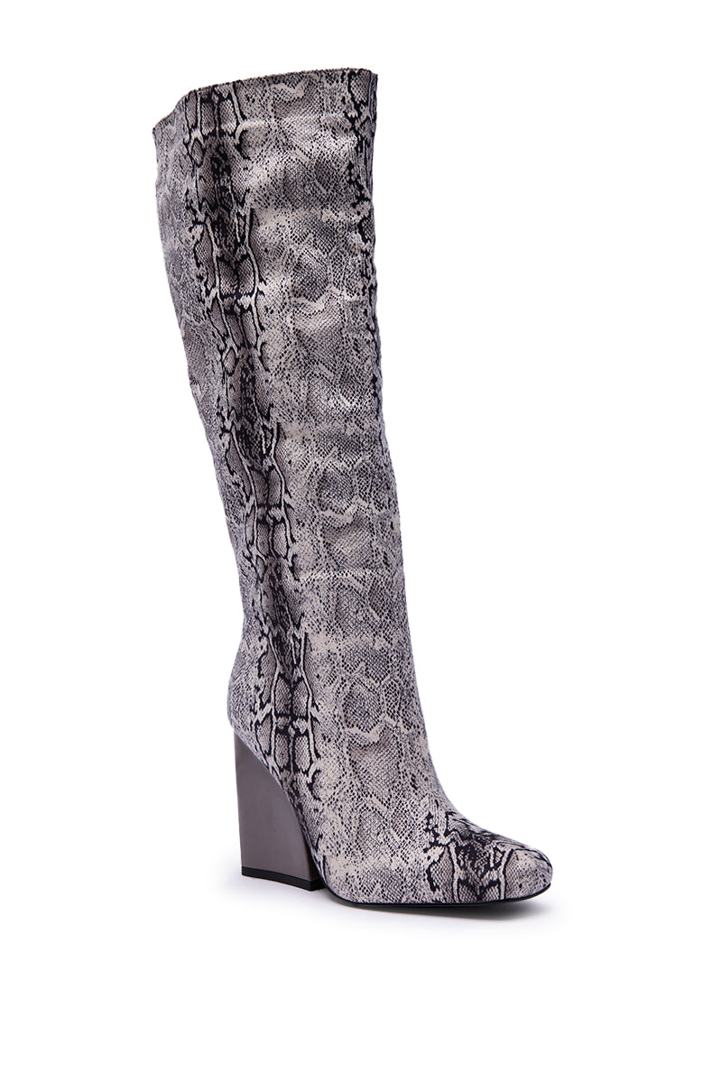 AZALEA WANG EVERGREEN GREY SNAKE PRINT CHUNKY HEEL BOOT