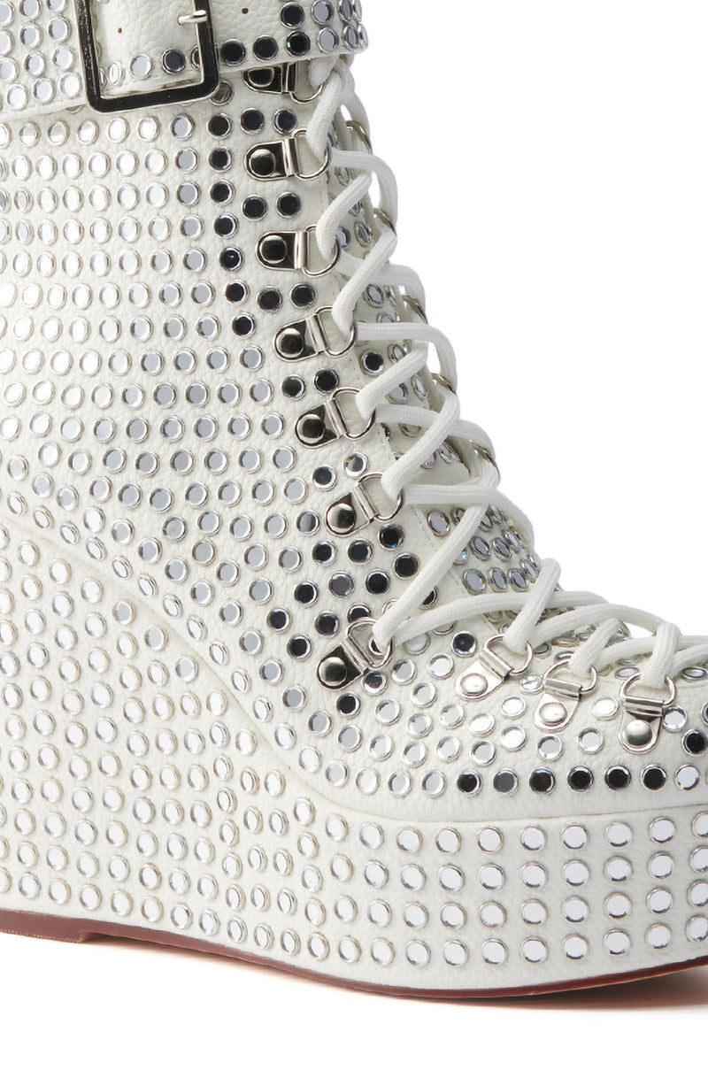AZALEA WANG FERDY WHITE PLATFORM EMBELLISHED BOOTIE