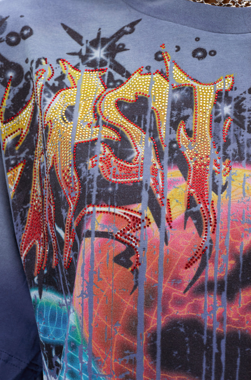 IRREVERENT OVERSIZED GRAPHIC TEE