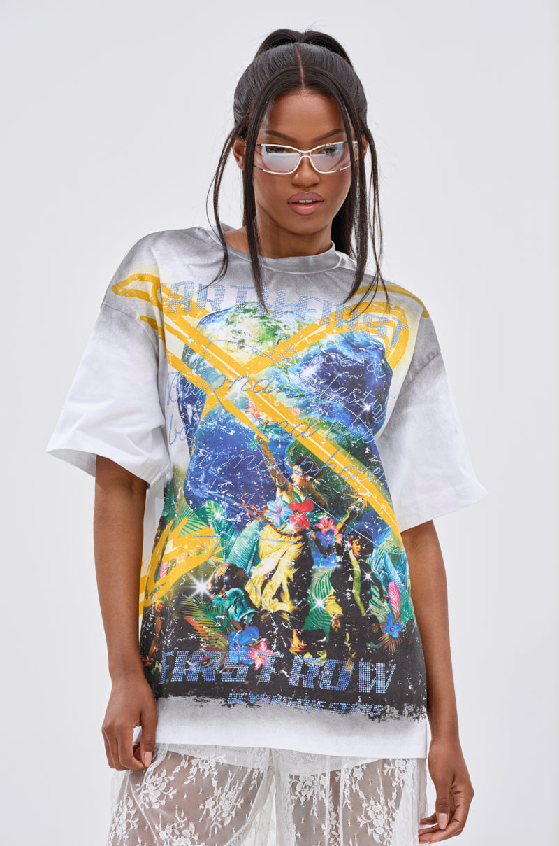 NEW WORLD OVERSIZED GRAPHIC TEE