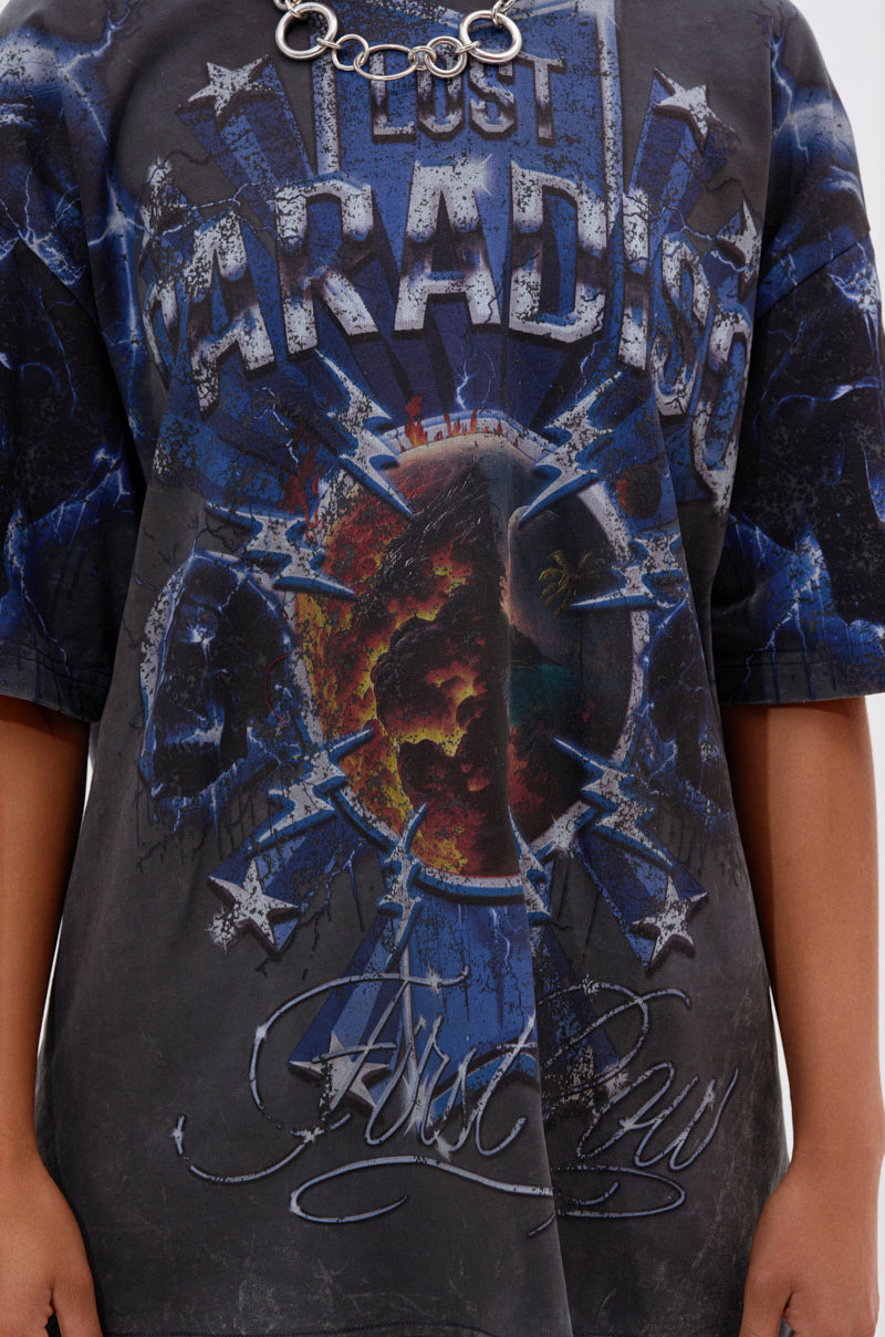 INSANE OVERSIZED TEE