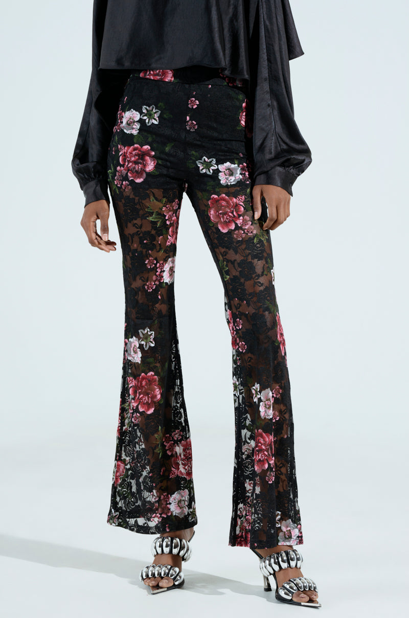 DEEP IN THE GARDEN LACE LEGGING