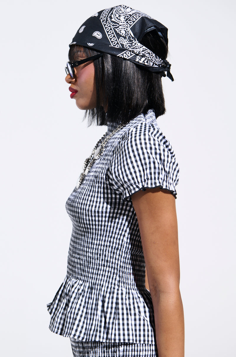 FLOWER CHILD RUFFLE TOP