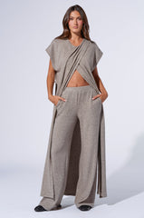 VIBE OUT FLARE LEG KNIT PANT IN GREY