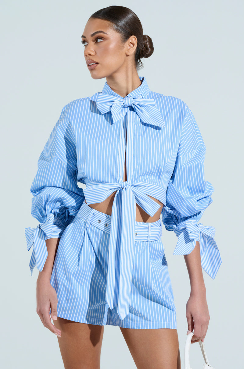 CLEAR AS THE SKY BLOUSE