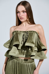 FLY AWAY WITH ME RUFFLE BLOUSE