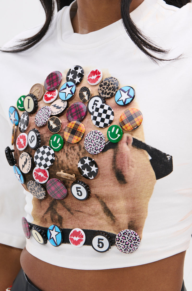 PIN IT TO WIN IT TEE