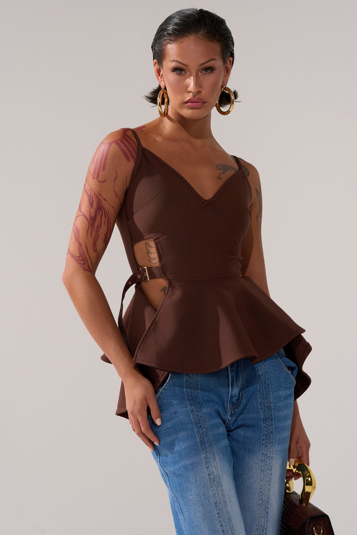 TRACY SIDE ADJUSTER PEPLUM TOP