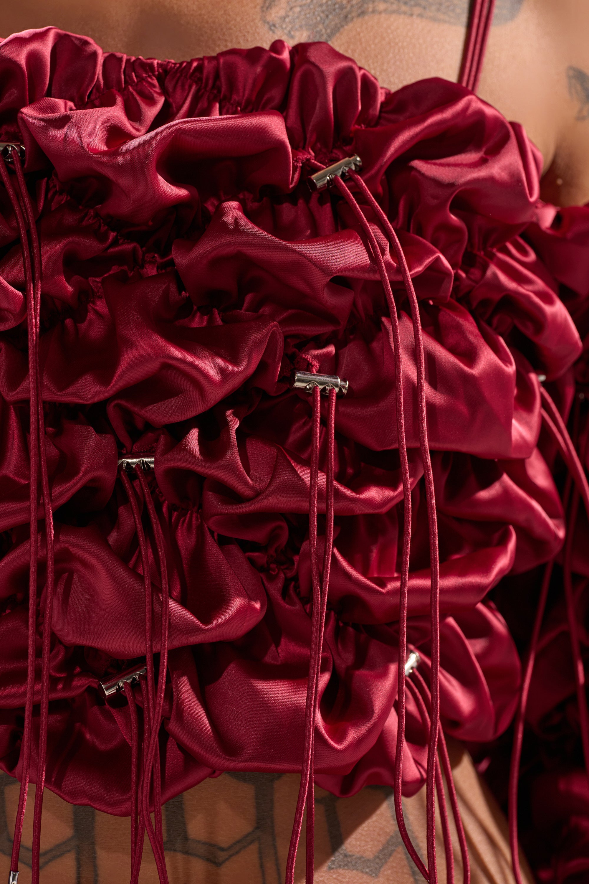 FEELING FUNKY TIE BLOUSE