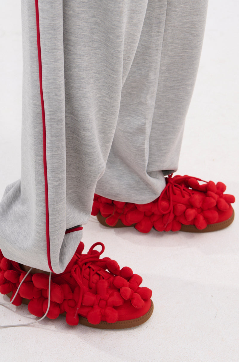 AZALEA WANG GREYI RED PUFF FLORAL FLAT SNEAKER