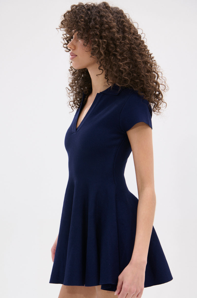 SLEEK AND CHIC KNIT MINI DRESS IN NAVY