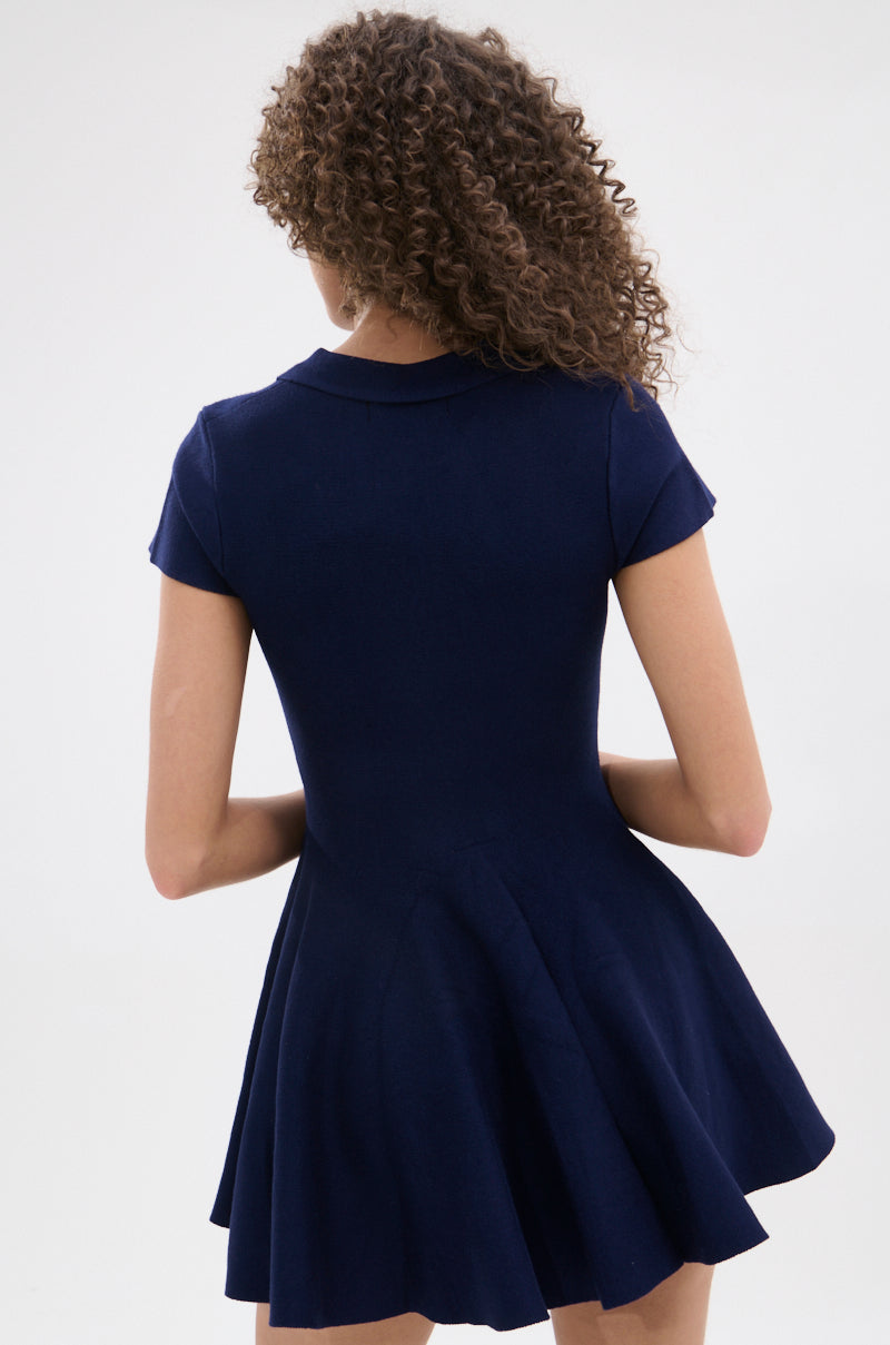 SLEEK AND CHIC KNIT MINI DRESS IN NAVY
