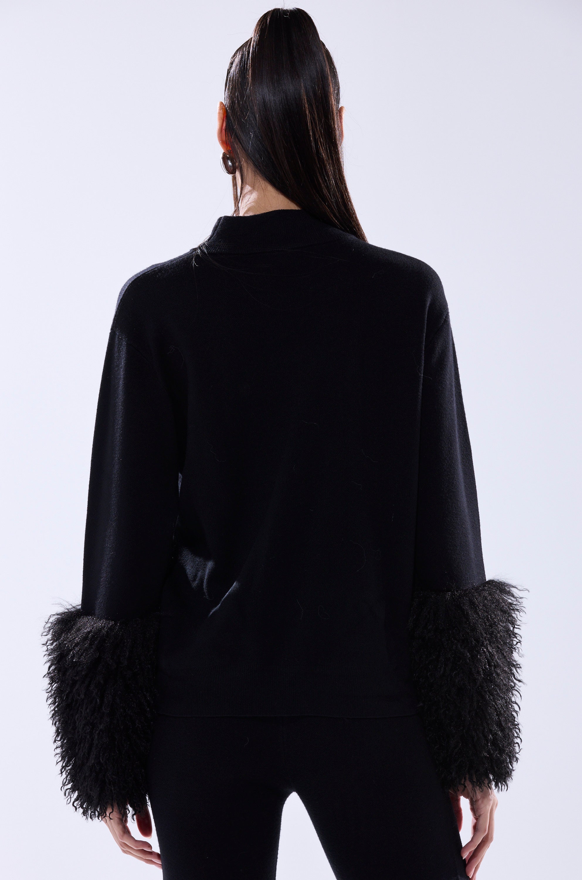 COZY VIBES SWEATER WITH FUR CUFF IN BLACK