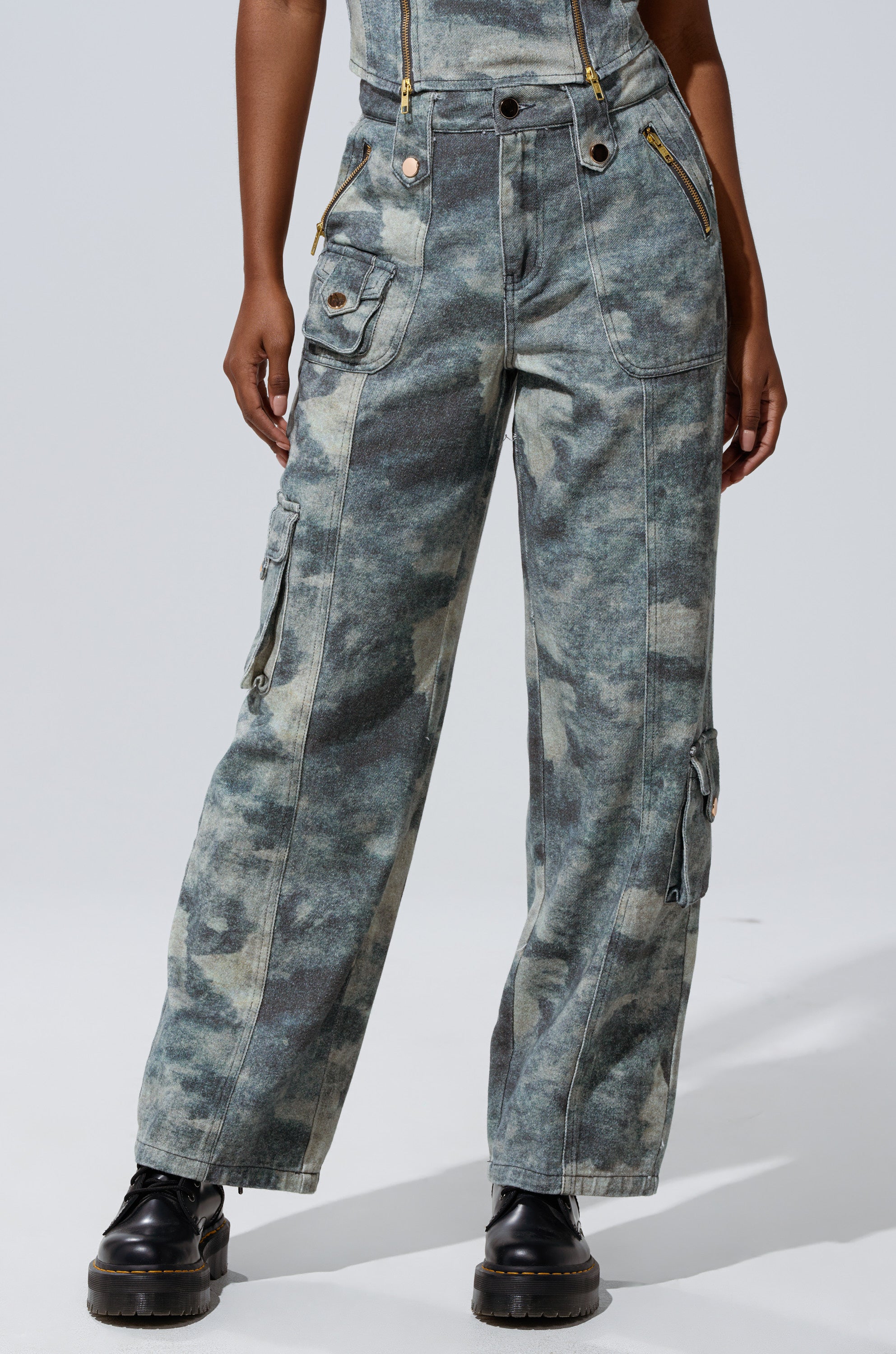 STEPH CAMO DENIM RELAXED PANT