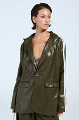DAY TIME LOVIN OVERSIZED BLAZER IN OLIVE