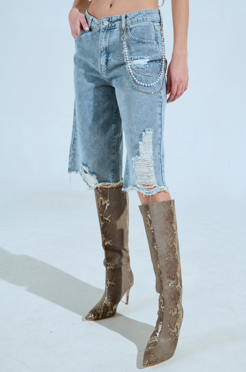 ALL IVE GOT DENIM BERMUDA SHORT