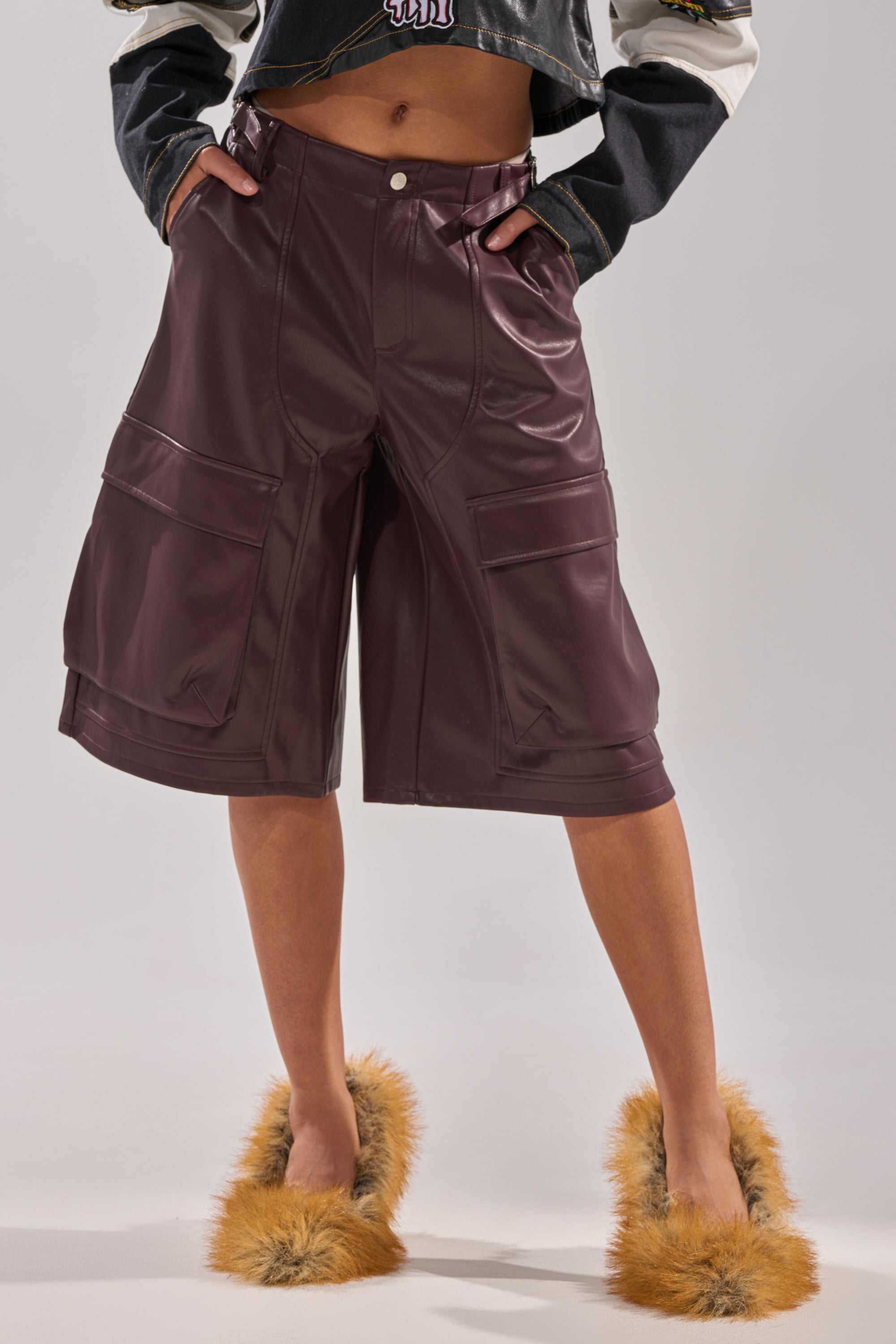 OVER DONE FAUX LEATHER BERMUDA SHORT