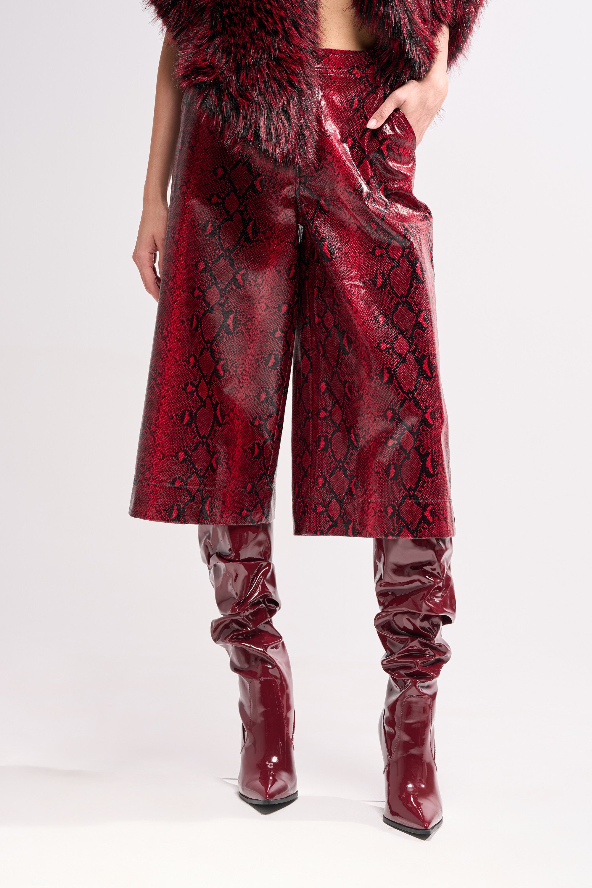 EXTRA IS MY MIDDLE NAME SNAKE BERMUDA SHORT