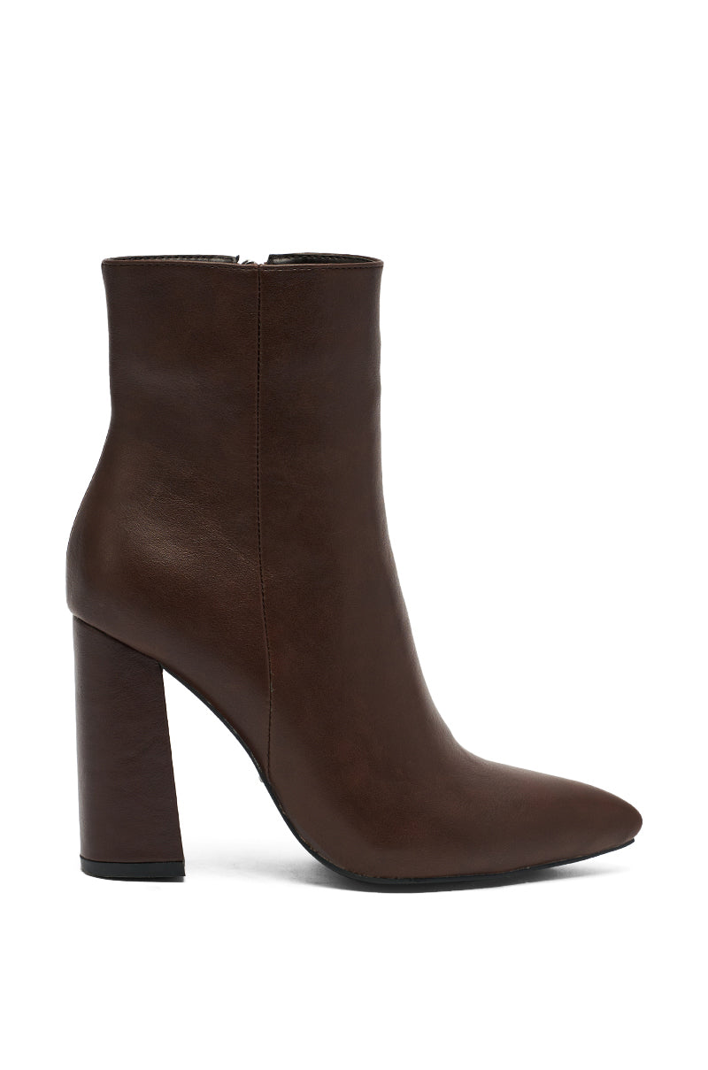 AZALEA WANG JESSABELL BROWN POINTED TOE BOOTIE
