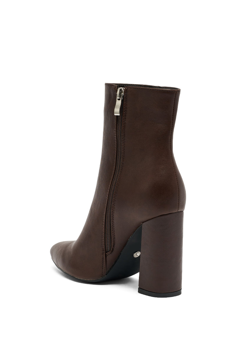 AZALEA WANG JESSABELL BROWN POINTED TOE BOOTIE