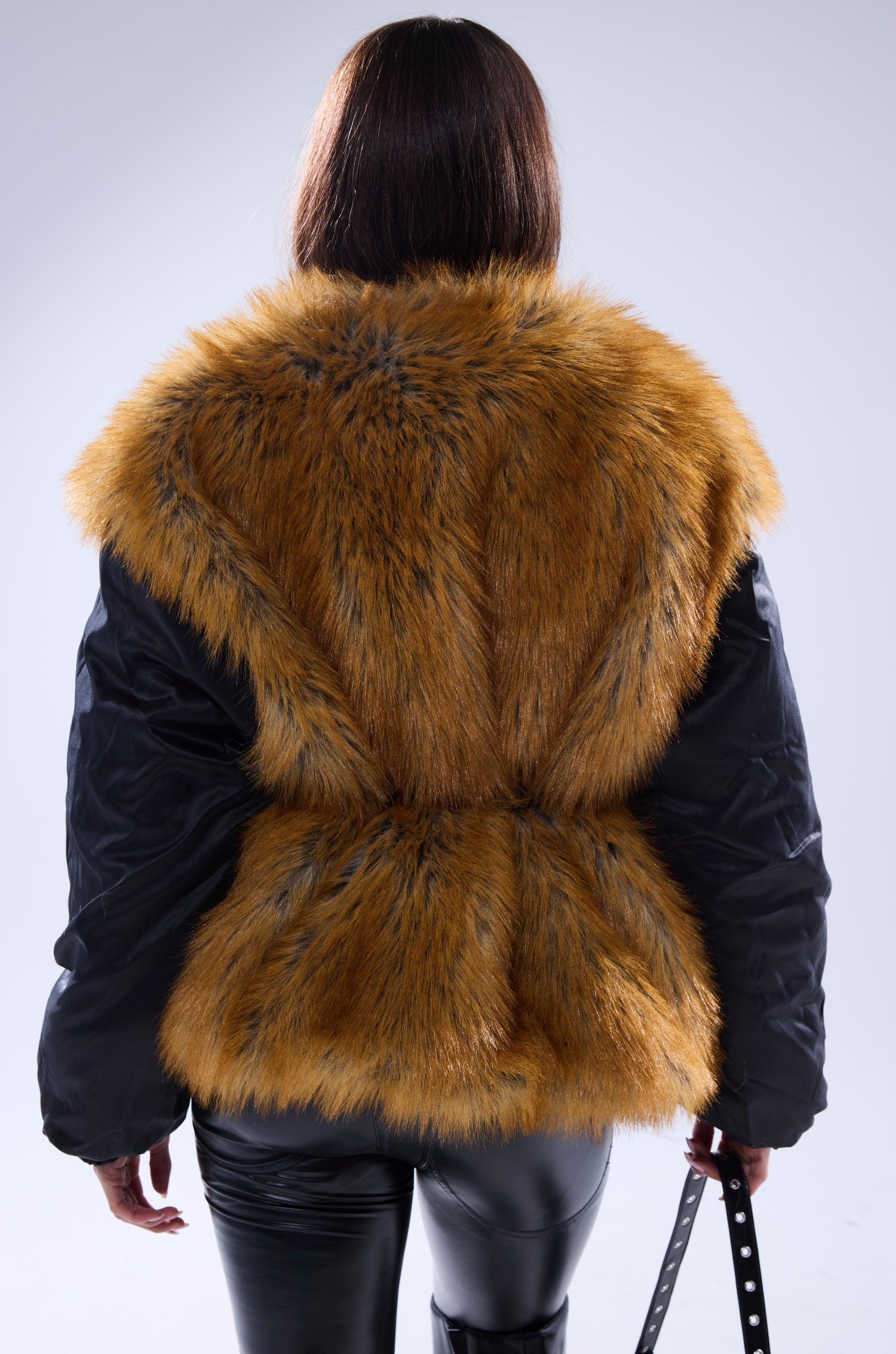 INSIDE OUT REVERSIBLE PUFFER