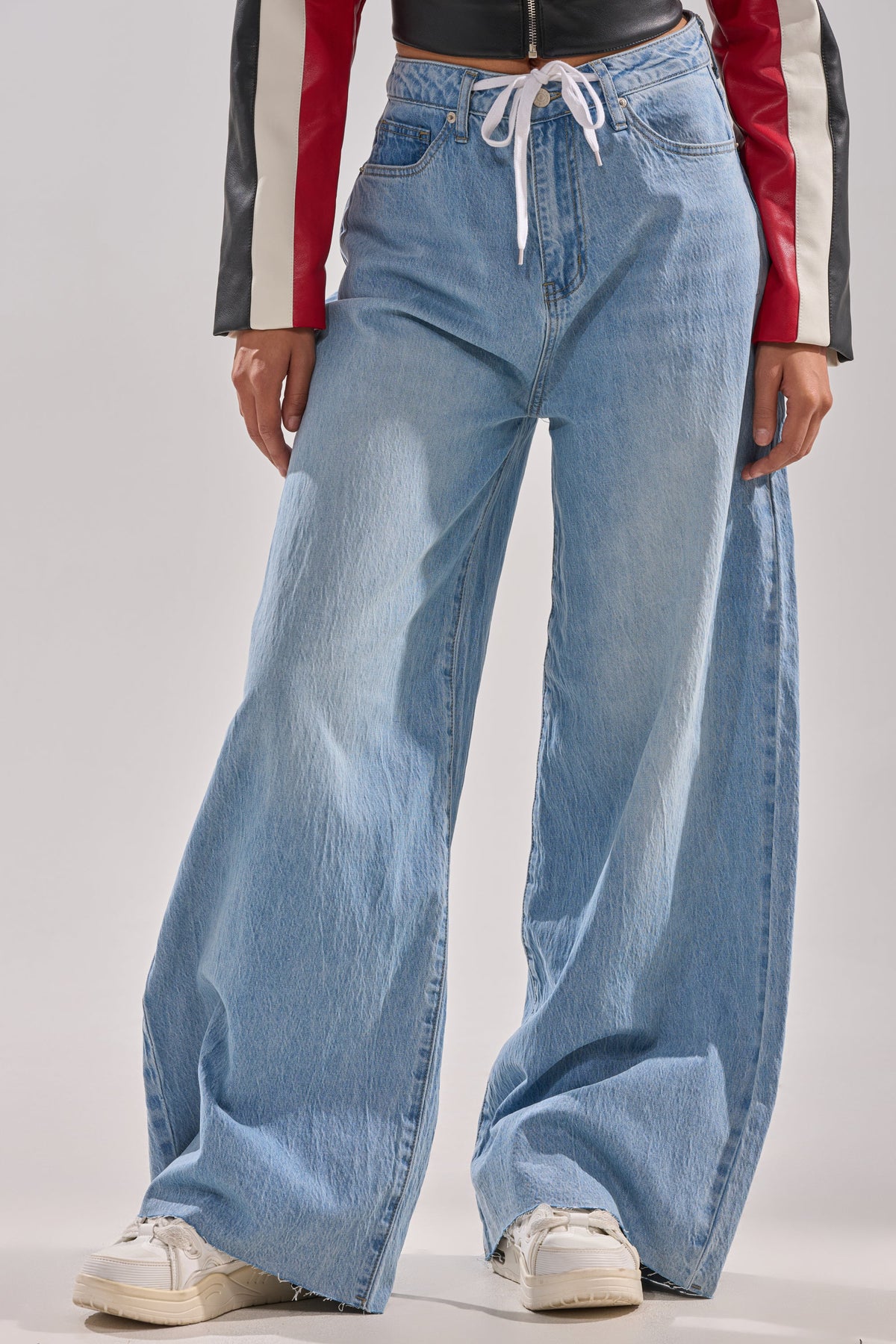 YOU BET DRAWSTRING WIDE LEG JEANS