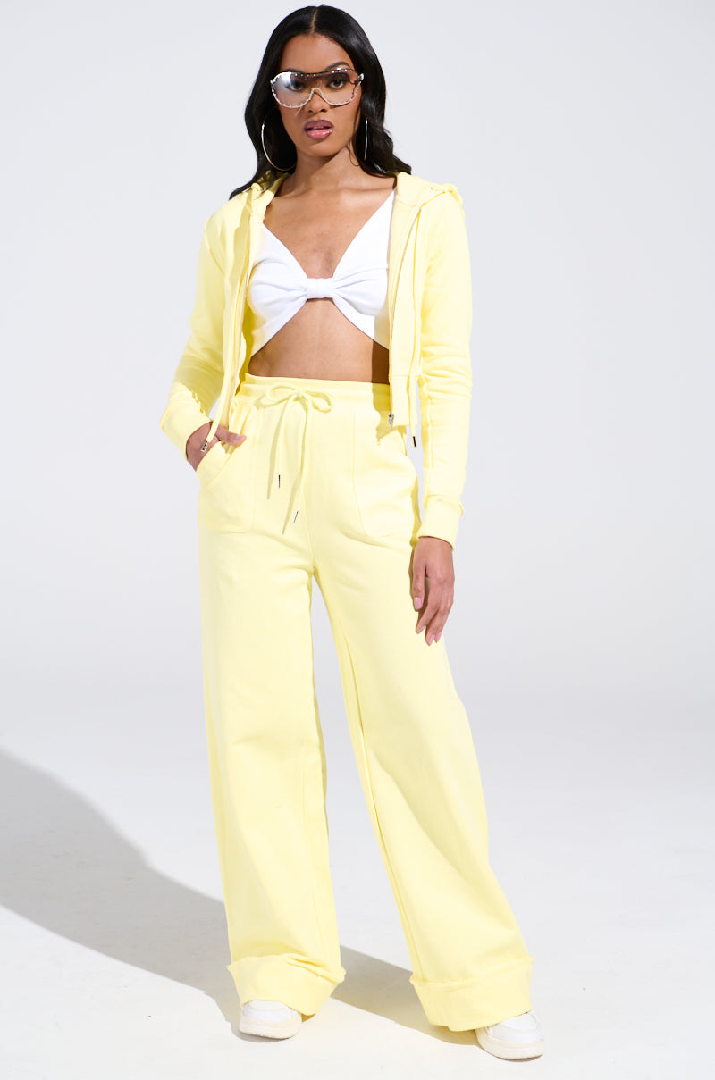 BUTTERFINGER SWEATSHIRT