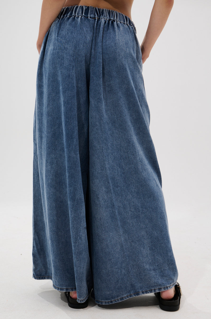 DENIM FOR DAYS JOGGER