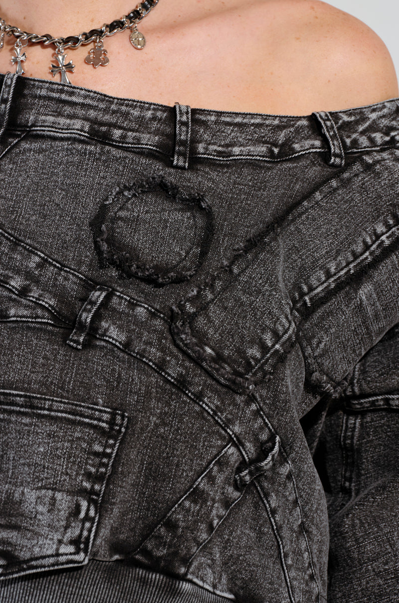 DO TELL DENIM SWEASHIRT