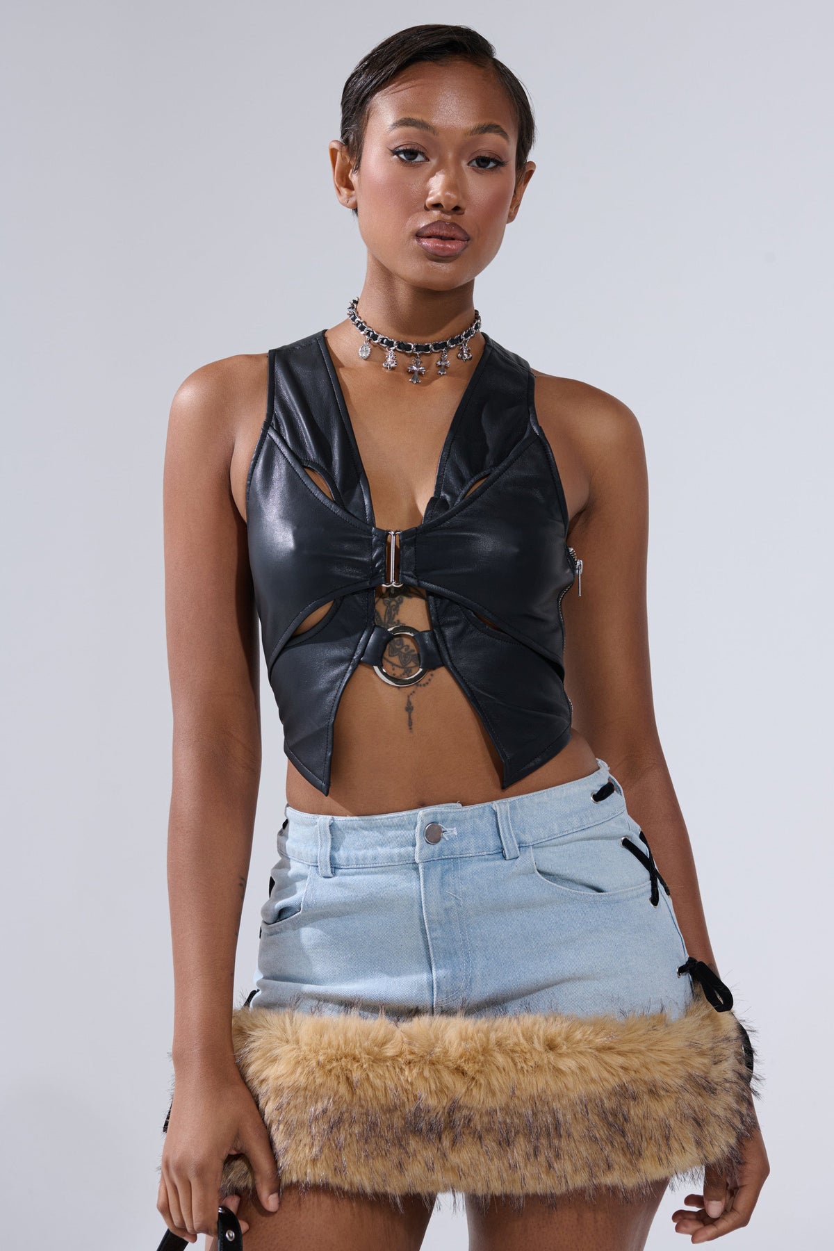 FLASHY QUEEN BRALETTE