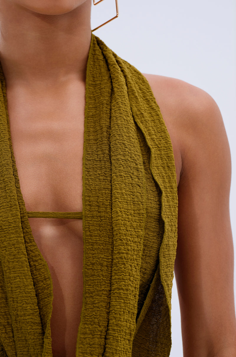 ISLAND DREAMS WRAP HALTER TOP