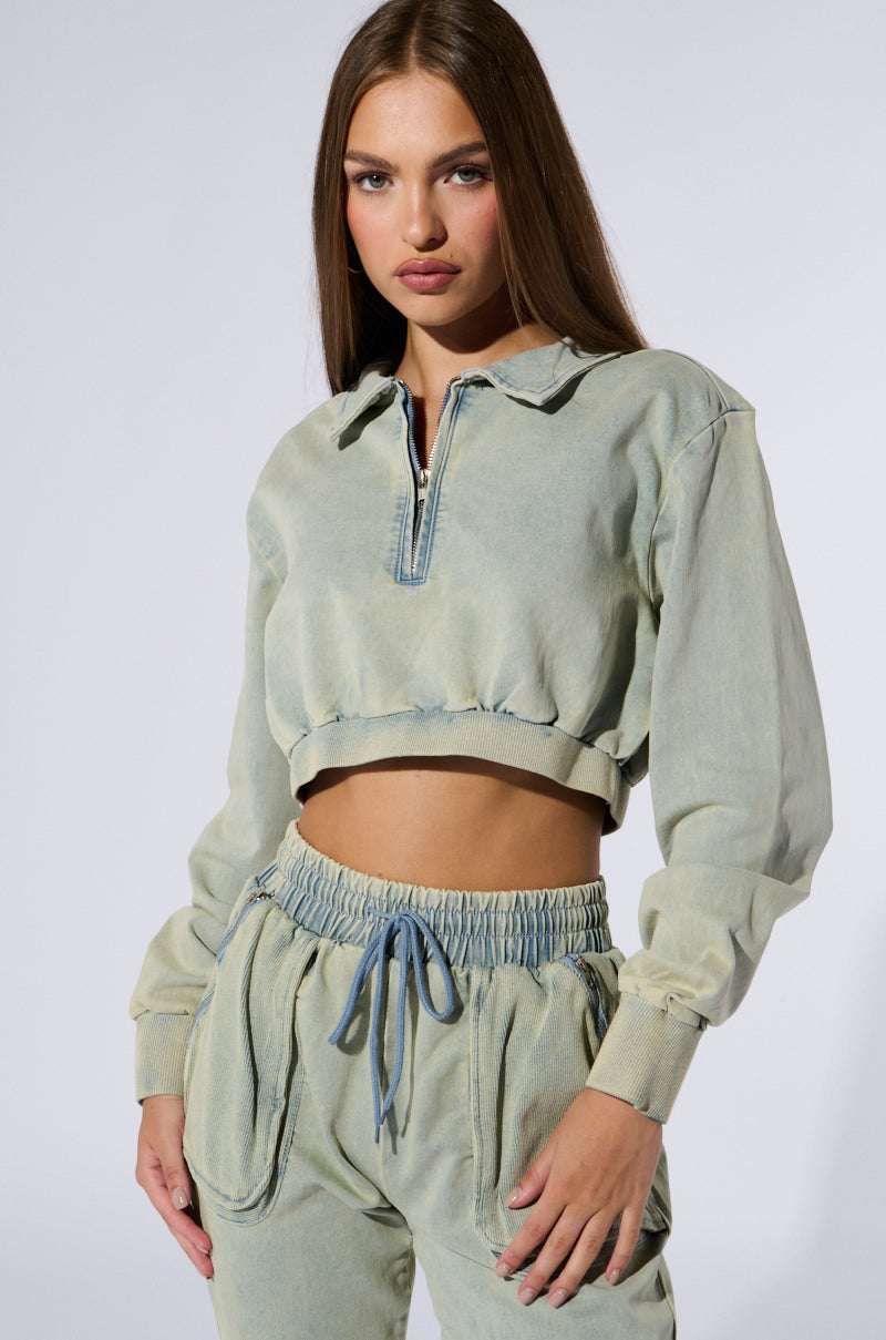 SOCIAL STATUS PULLOVER DENIM SWEATSHIRT