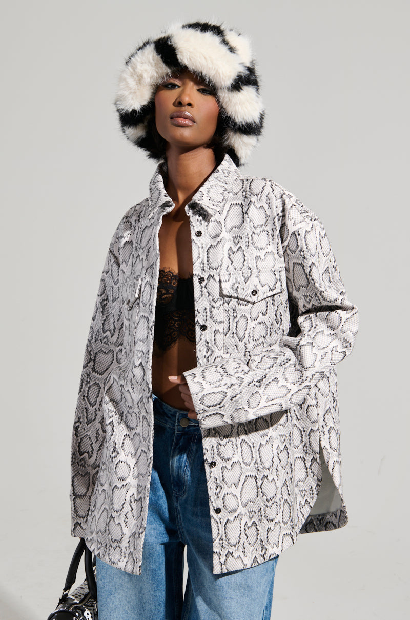 COLD BLOODED BUTTON UP