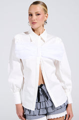 LOOK AT ME GO BUTTON DOWN TOP