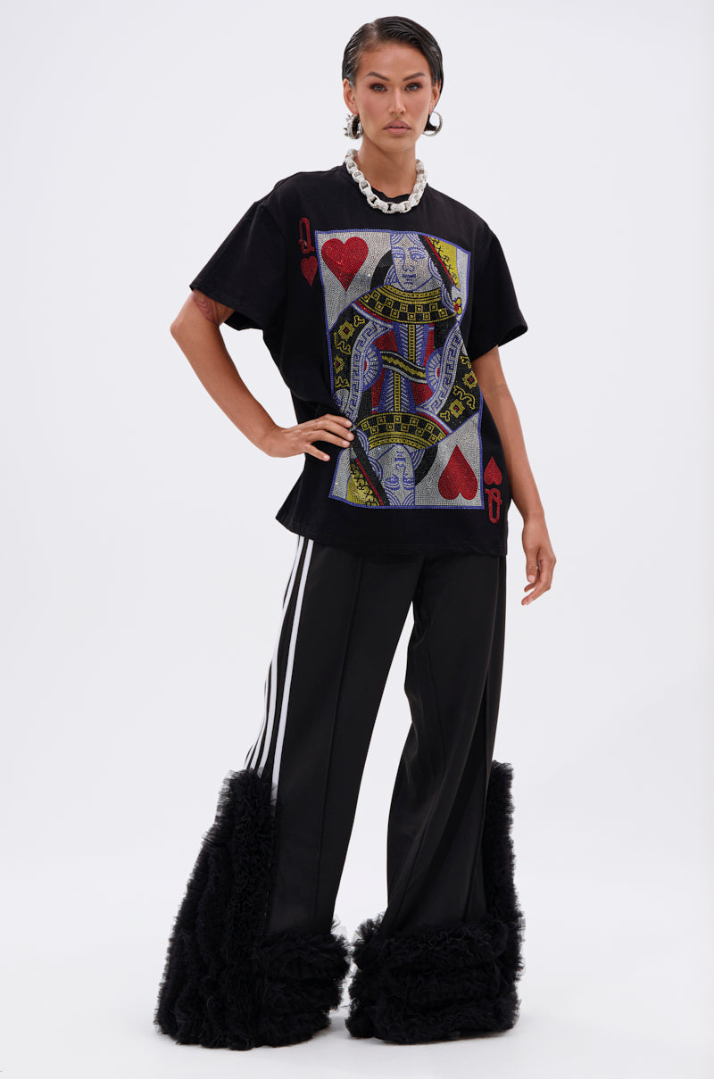 THE REAL QUEEN OF HEARTS OVERSIZED TEE