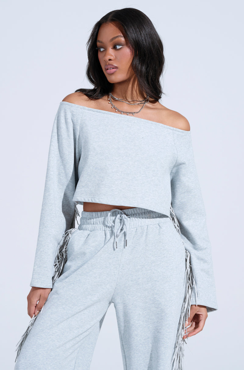 BRINGING IT BACK OFF THE SHOULDER SWEATSHIRT