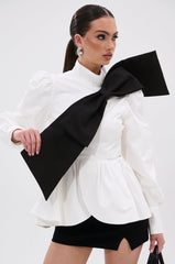 SO CHIC BOW BLOUSE