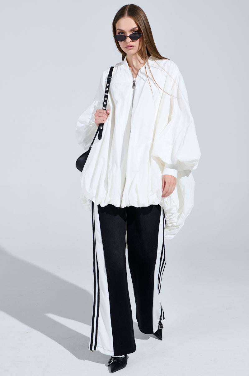 FLOATING NYLON BUBBLE BOMBER