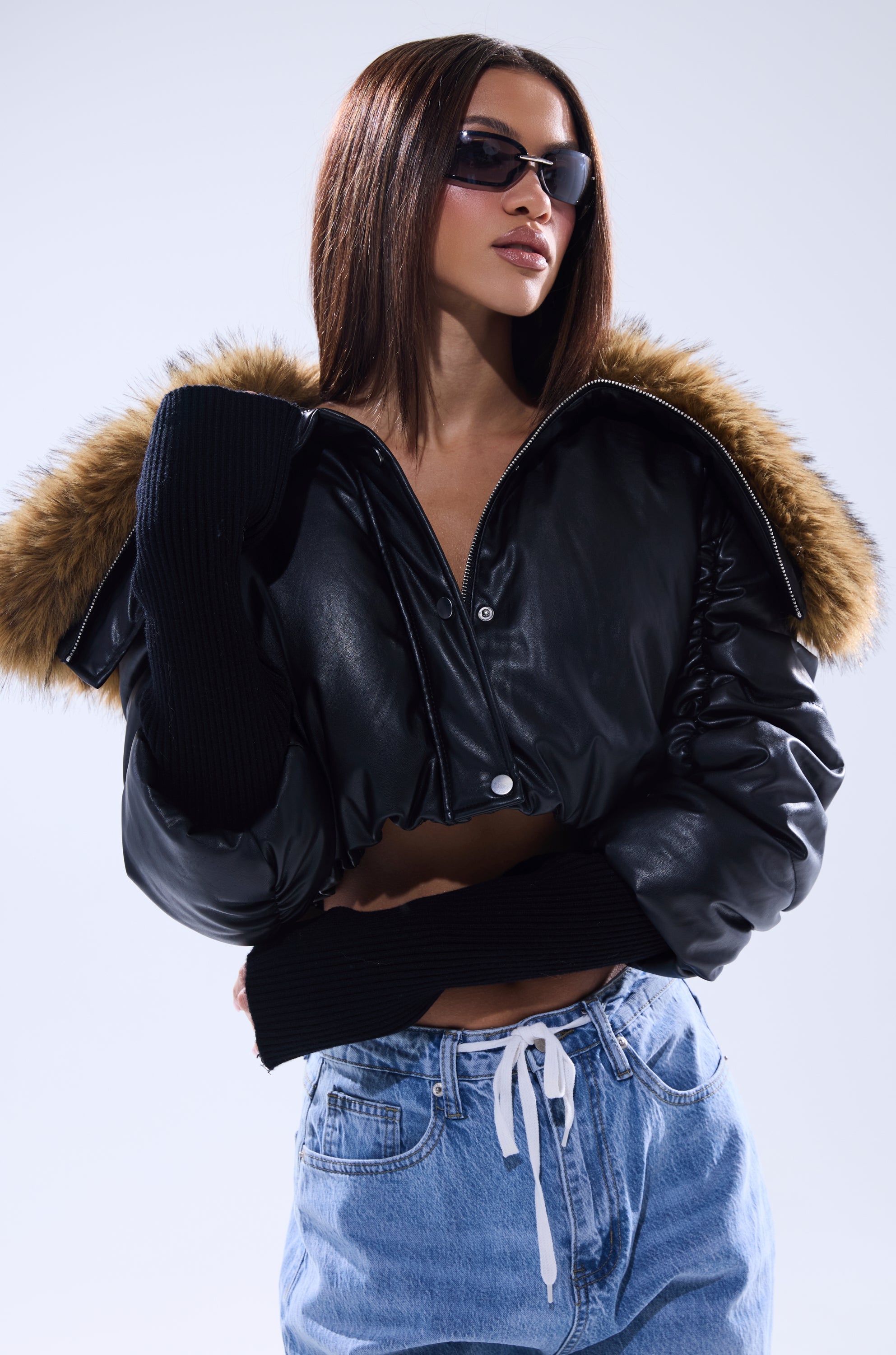 KICKBACK FUR TRIM BOMBER