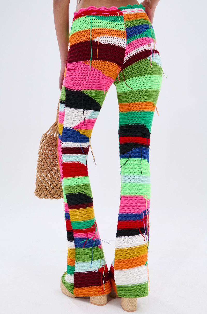 COLORED HEART CROCHET PANT