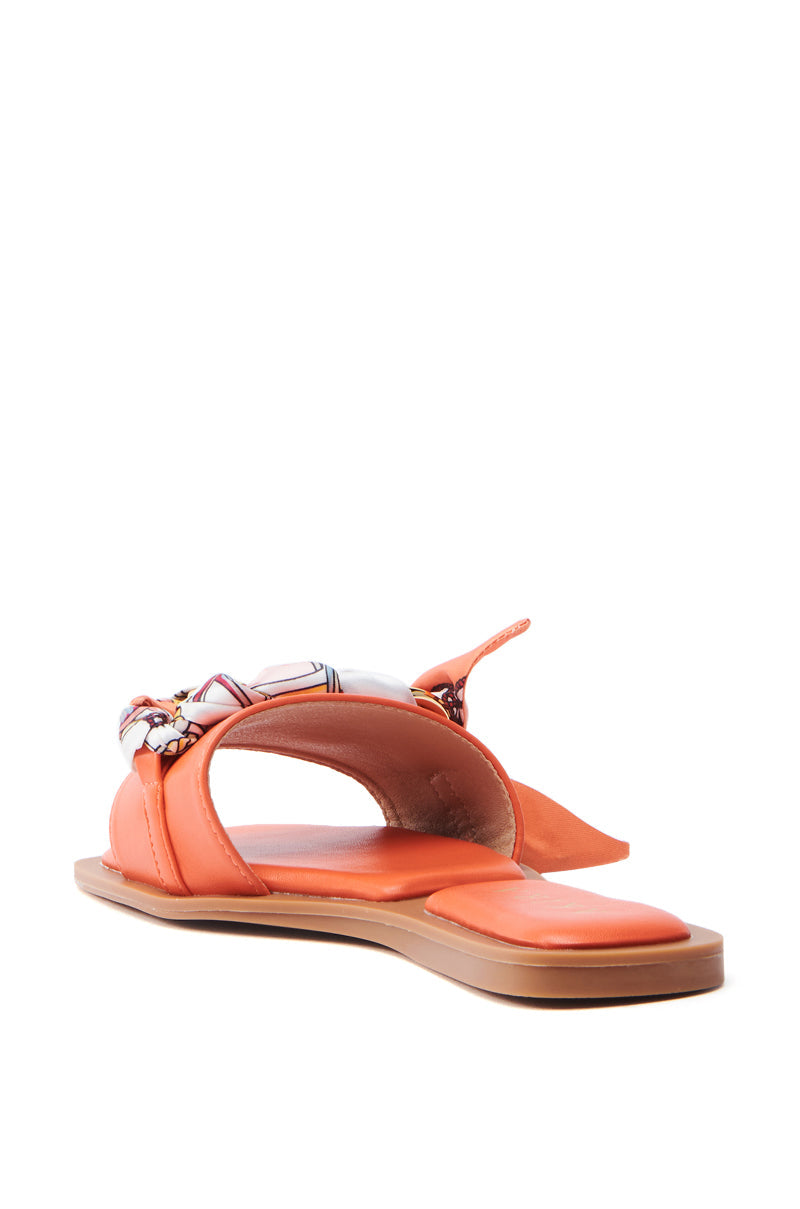 AKIRA LORCAN ORANGE SANDAL