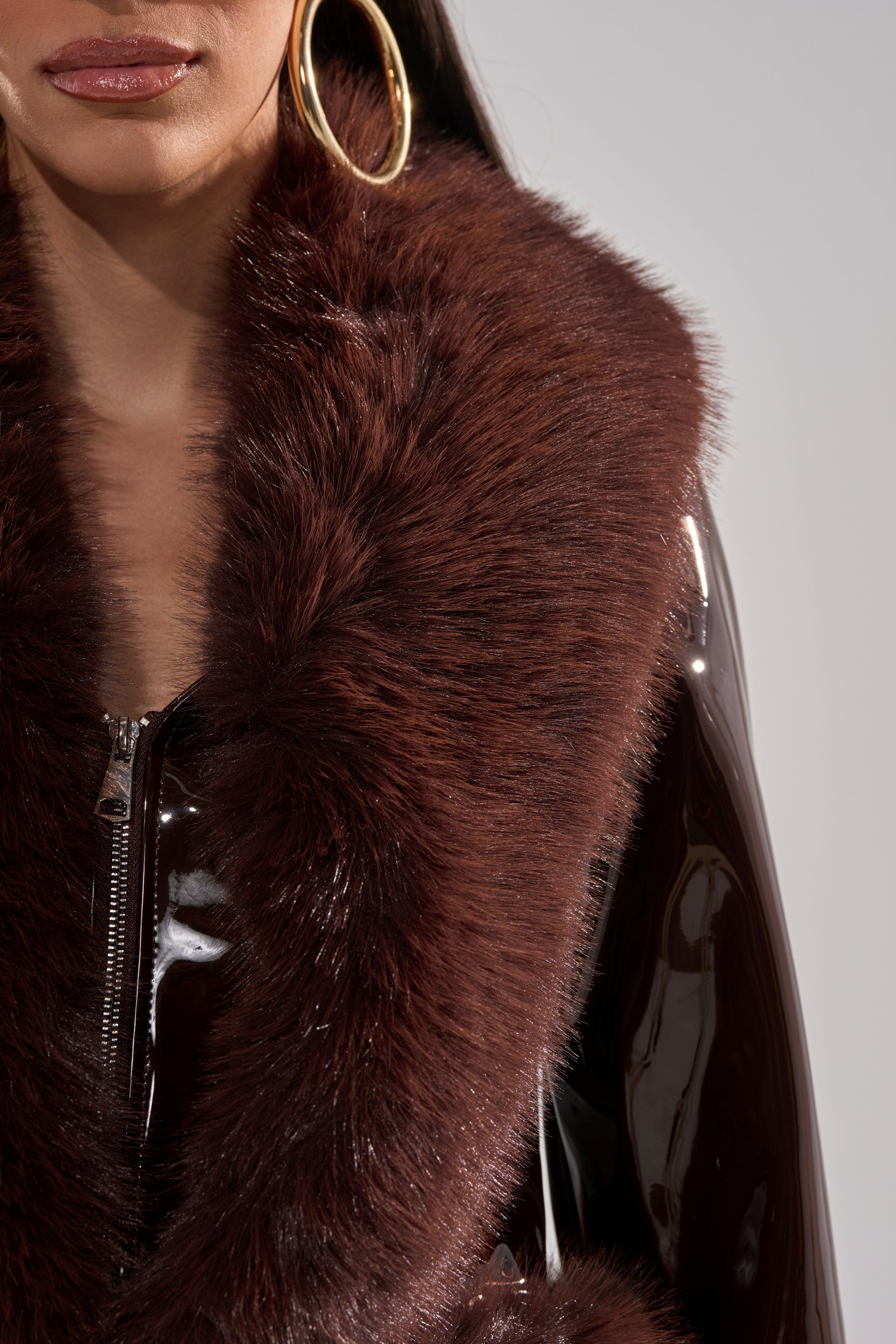 LUNNA FUR TRIM MOTO IN PATENT