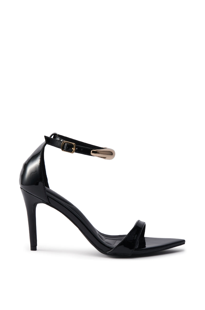 AKIRA NEMTI BLACK STILETTO SANDAL